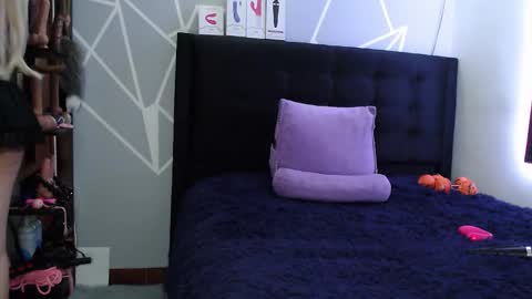 zpzphot online show from October 2025 01:15:02 AM