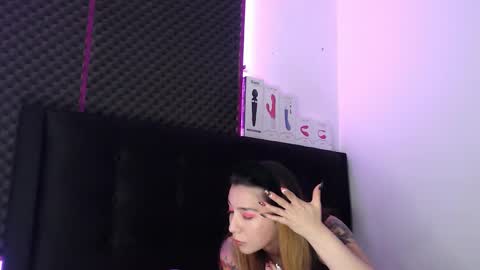 zpzphot online show from October 2025 07:48:01 PM