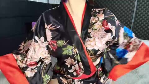 zpzphot online show from February 2026 09:01:01 PM