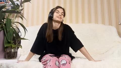 Snapshot of zulajaniak chatting on March 2026 04:07:02 AM Joan online show from March 2026 04:07:02 AM