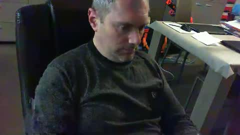 Snapshot of zultem chatting on January 2025 04:43:01 AM zultem online show from January 2025 04:43:01 AM