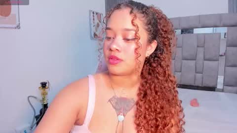 Zuly  online show from November 2025 07:14:01 PM