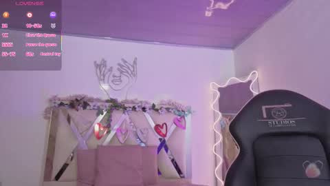 ZURY   online show from January 2026 11:34:01 AM