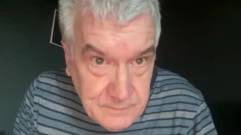 zwickauer1969 online show from February 2026 06:33:02 AM