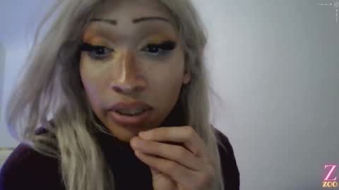 Snapshot of zya_zoo chatting on December 2024 01:27:01 AM ZYA online show from December 2024 01:27:01 AM