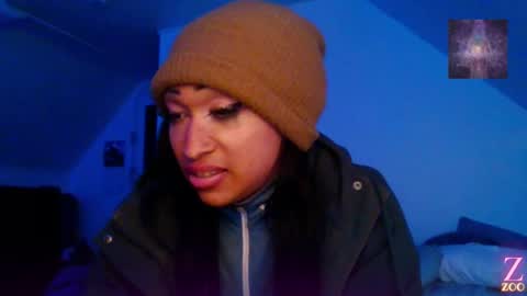 Snapshot of zya_zoo chatting on March 2025 03:32:02 AM ZYA online show from March 2025 03:32:02 AM