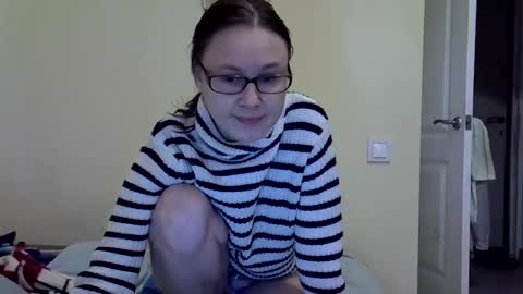 Zyuhre online show from October 2025 12:38:01 PM