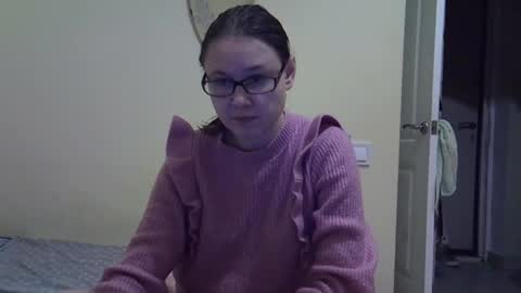 Snapshot of zyuhre chatting on November 2025 12:09:01 AM Zyuhre online show from November 2025 12:09:01 AM