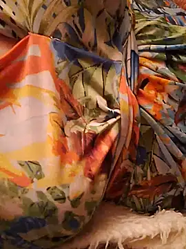 Snapshot of Gipsycicahungary chatting on March 2025 10:38:01 PM Gipsycicahungary online show from March 2025 10:38:01 PM