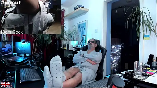 OnlineBossUK online show from November 2025 05:29:02 AM