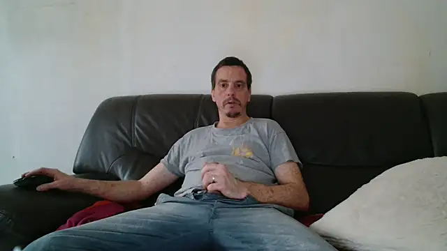 cloupefun online show from November 2025 08:15:02 AM