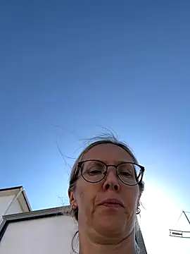 angelmommu online show from October 2025 09:51:02 AM