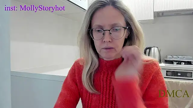 Snapshot of angelmommu chatting on February 2026 09:34:01 AM angelmommu online show from February 2026 09:34:01 AM