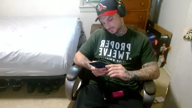 DADDY KANE8--- online show from April 2026 10:32:02 PM