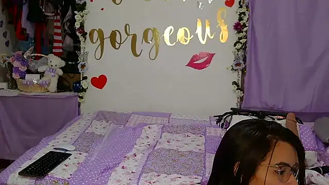 carolhot23 online show from January 2025 02:46:02 PM