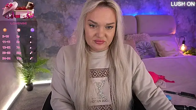 MissyMartinez online show from November 2025 08:28:01 AM