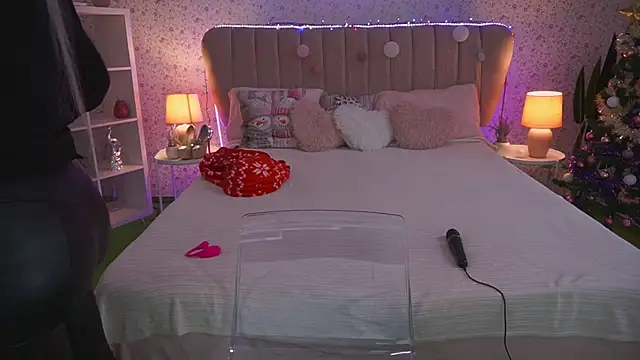 MissyMartinez online show from December 2025 08:10:02 AM