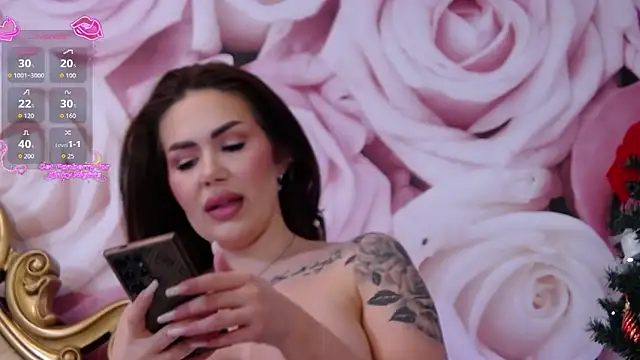 Snapshot of HessaHessy chatting on December 2025 05:42:02 PM HessaHessy online show from December 2025 05:42:02 PM