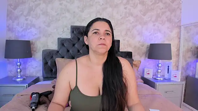 Snapshot of elizabeth_coleman chatting on June 2026 08:45:02 PM elizabeth coleman online show from June 2026 08:45:02 PM
