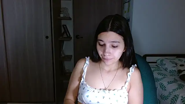 mia  lopez  online show from December 2025 11:20:02 PM