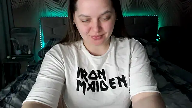 uliastar online show from March 2026 07:36:02 AM