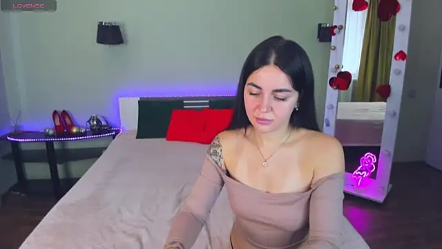 CrazyMilanka online show from October 2025 08:56:02 AM