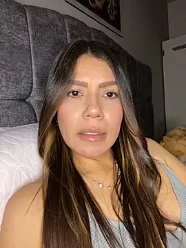 martina contreras online show from February 2026 04:43:02 AM