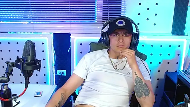 Darko0717 online show from January 2026 02:36:02 AM