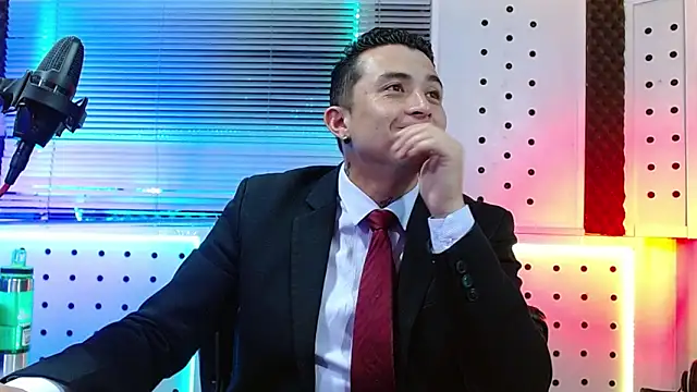 Darko0717 online show from April 2026 04:04:02 PM