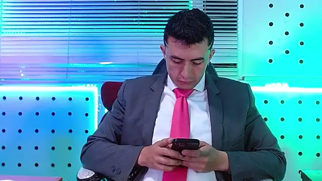 Snapshot of Darko0717 chatting on May 2026 11:27:02 AM Darko0717 online show from May 2026 11:27:02 AM
