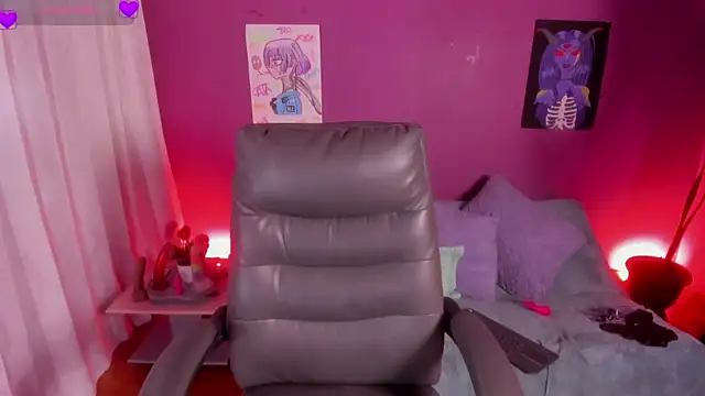 Cata green online show from April 2026 07:07:01 PM