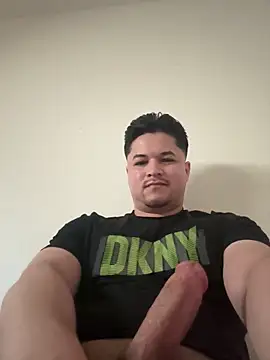 Snapshot of James_Cruise chatting on March 2026 04:33:01 PM James Cruise online show from March 2026 04:33:01 PM