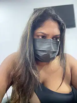 Snapshot of Black_Beauty997 chatting on February 2025 06:46:02 PM Black Beauty997 online show from February 2025 06:46:02 PM