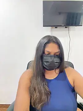 Snapshot of Black_Beauty997 chatting on September 2025 04:41:02 PM Black Beauty997 online show from September 2025 04:41:02 PM