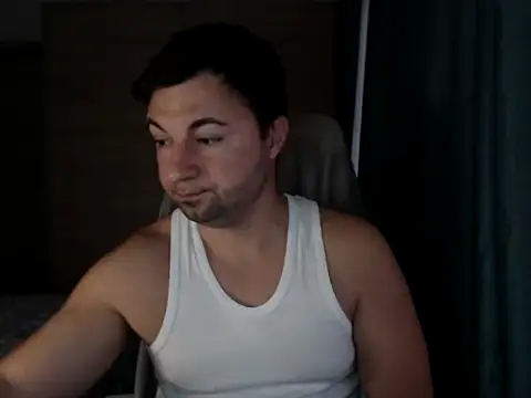 Snapshot of HankMalone chatting on October 2025 05:02:02 AM HankMalone online show from October 2025 05:02:02 AM