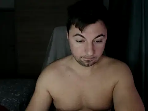 Snapshot of HankMalone chatting on December 2025 04:50:01 AM HankMalone online show from December 2025 04:50:01 AM