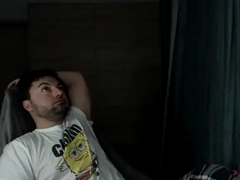 Snapshot of HankMalone chatting on December 2025 05:35:01 AM HankMalone online show from December 2025 05:35:01 AM