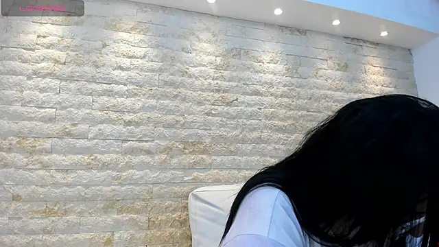 Snapshot of anette_cooper chatting on December 2025 03:34:01 AM anette cooper online show from December 2025 03:34:01 AM