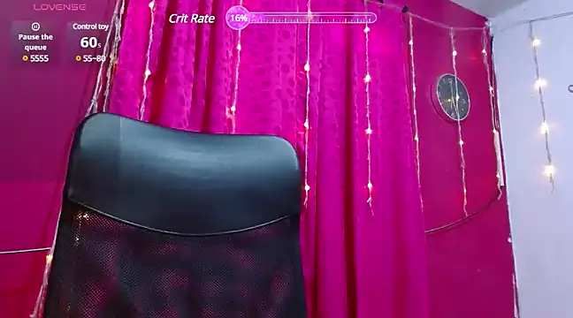 Snapshot of monica_little23 chatting on December 2024 12:12:01 PM monica little23 online show from December 2024 12:12:01 PM