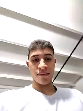 ospina0420 online show from February 2026 12:15:01 PM