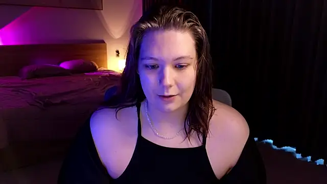 DjennaPalme online show from May 2026 10:10:01 AM
