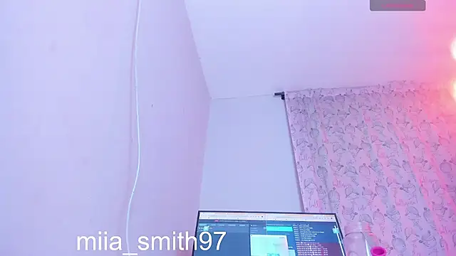 miia-smith97 online show from July 2026 09:27:01 PM