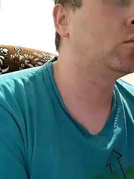 Snapshot of tores992 chatting on January 2025 08:47:01 PM tores992 online show from January 2025 08:47:01 PM