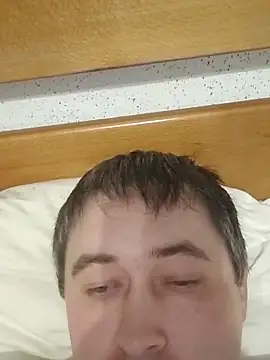 tores992 online show from November 2025 07:52:02 PM