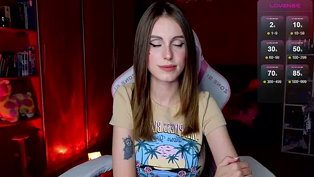 EdelineMaher online show from October 2025 03:05:02 PM