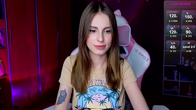 EdelineMaher online show from November 2025 03:14:02 PM