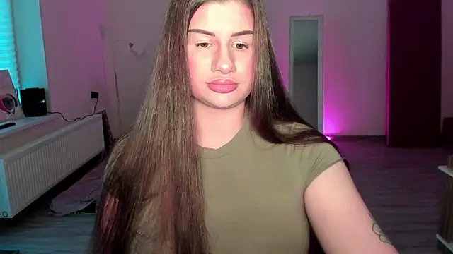 JuicyHelenX online show from May 2026 06:15:02 PM