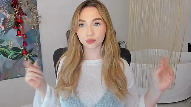 Snapshot of GracefulLook chatting on January 2025 07:32:01 AM GracefulLook online show from January 2025 07:32:01 AM