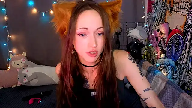 Snapshot of ServantBrook chatting on November 2025 04:44:02 AM ServantBrook online show from November 2025 04:44:02 AM