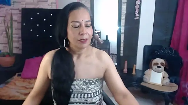 Snapshot of MarianaNight02 chatting on September 2025 09:07:02 PM MarianaNight02 online show from September 2025 09:07:02 PM